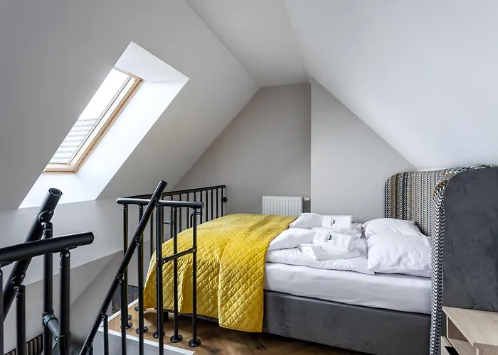 Park B28 Apartment *